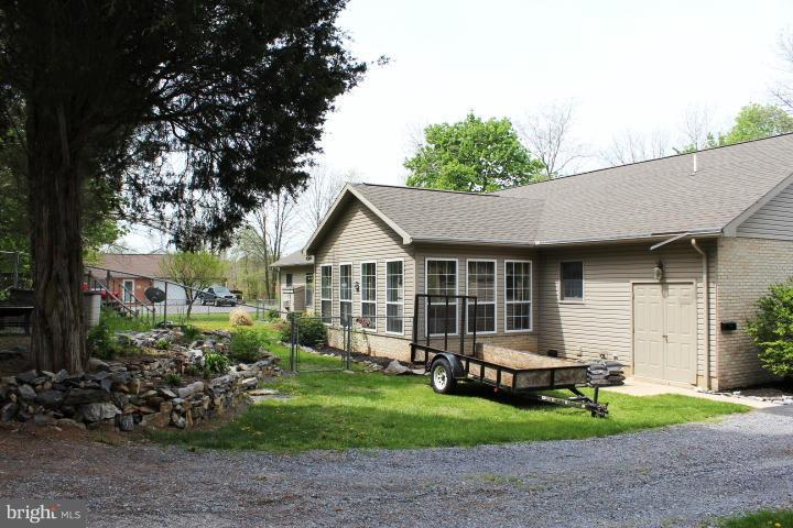 15467 Falling Waters Road Williamsport, MD 21795 - Photo 25 of 30 Exterior (Rear)