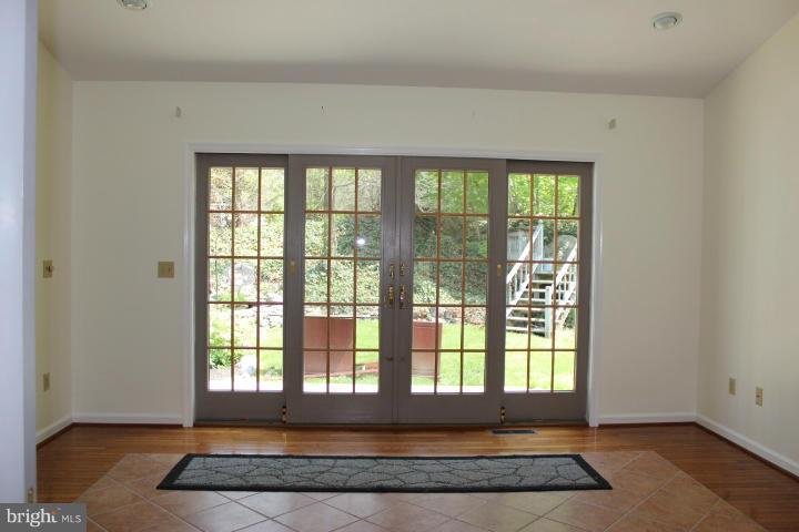15467 Falling Waters Road Williamsport, MD 21795 - Photo 7 of 30 Room off of Living Room