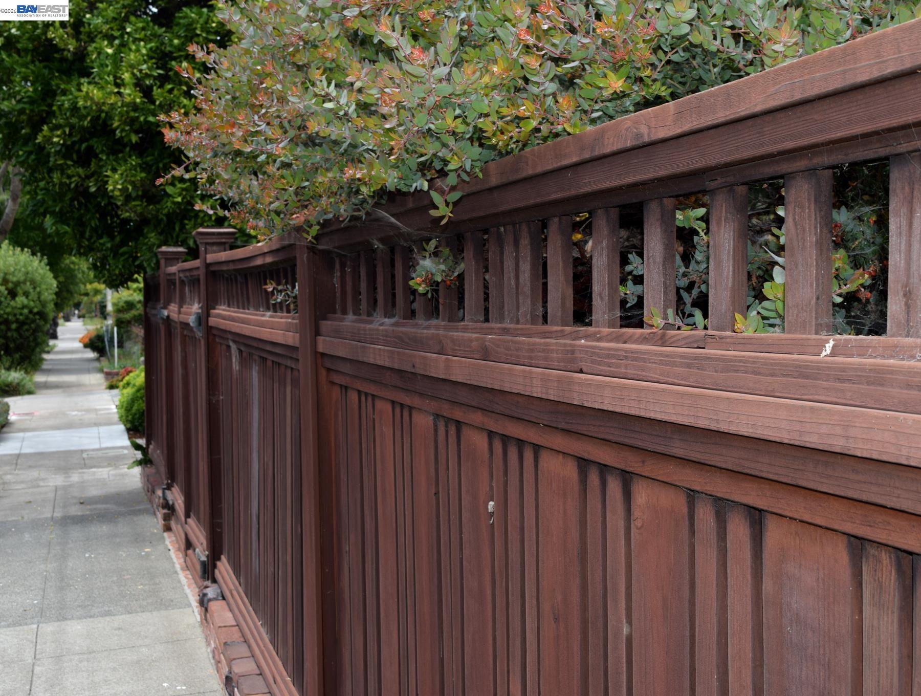 2860 Jackson Street Alameda, CA 94501 - Photo 8 of 54