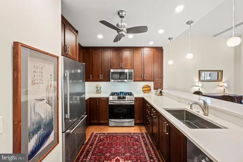 $650,000 | 1900 Hamilton Street, Unit C7, Philadelphia, PA 19130