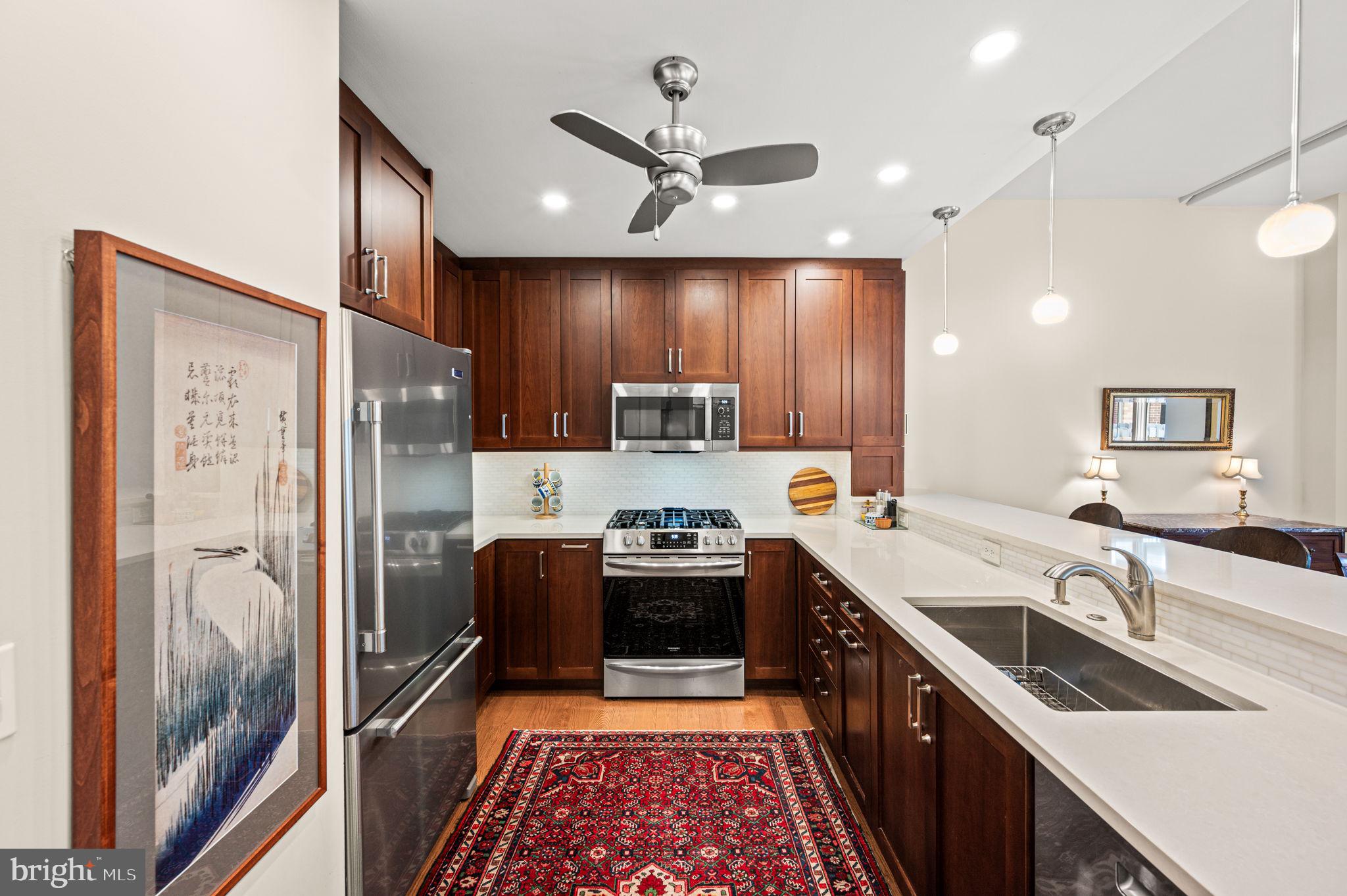 1900 Hamilton Street, Unit C7 Philadelphia, PA 19130 - Photo 11 of 33 Kitchen