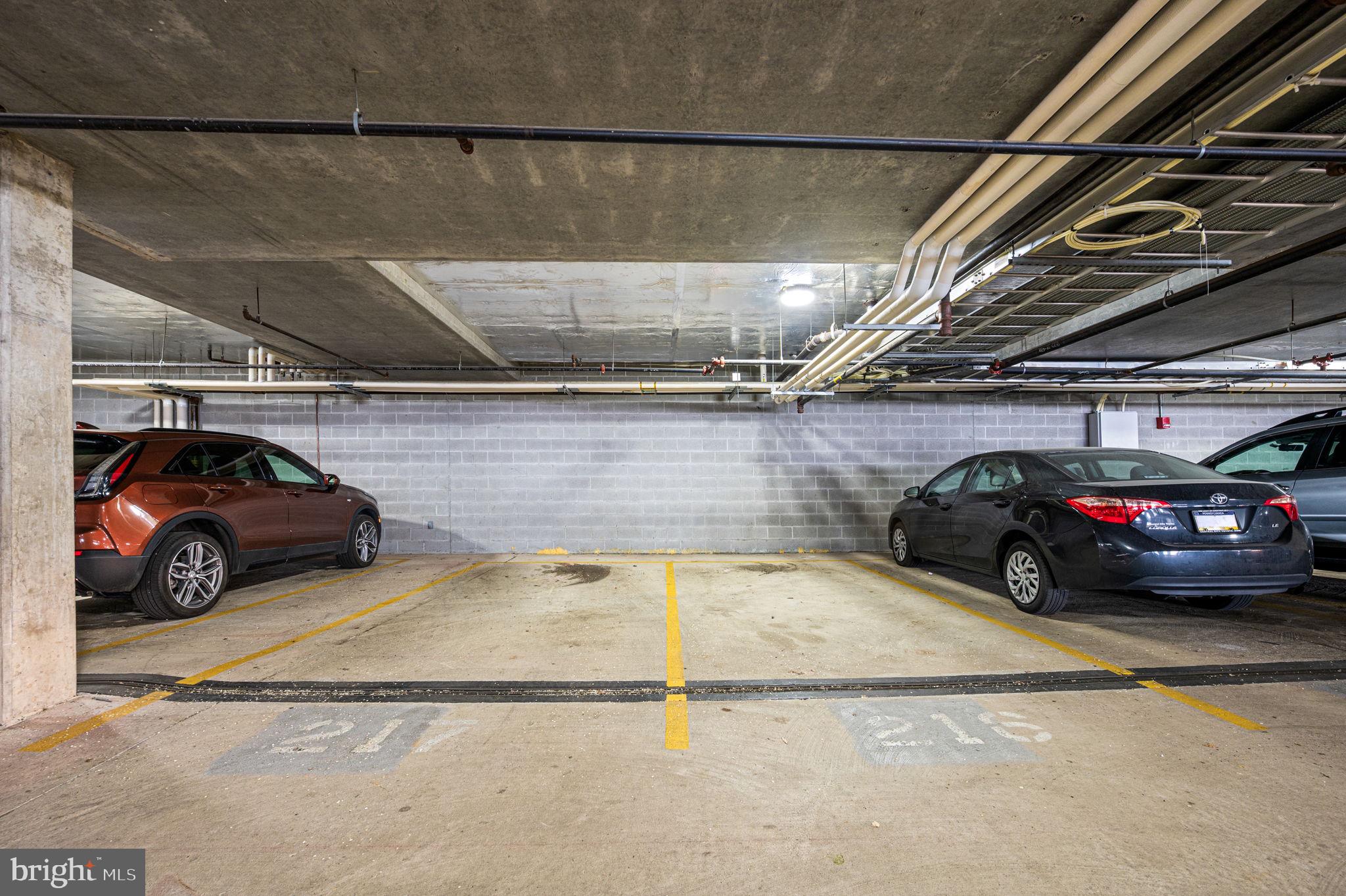 1900 Hamilton Street, Unit C7 Philadelphia, PA 19130 - Photo 26 of 33 2 car parking