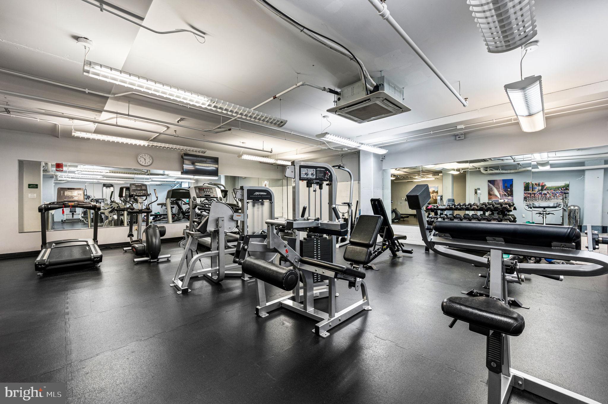 1900 Hamilton Street, Unit C7 Philadelphia, PA 19130 - Photo 28 of 33 Fitness center