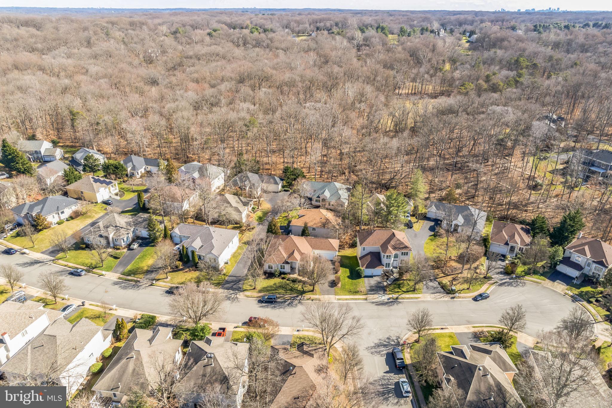 20892 Waterbeach Place Sterling, VA 20165 - Photo 34 of 40