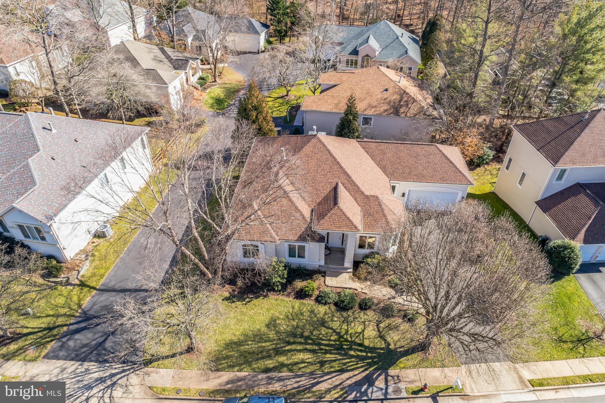 20892 Waterbeach Place Sterling, VA 20165 - Photo 37 of 40