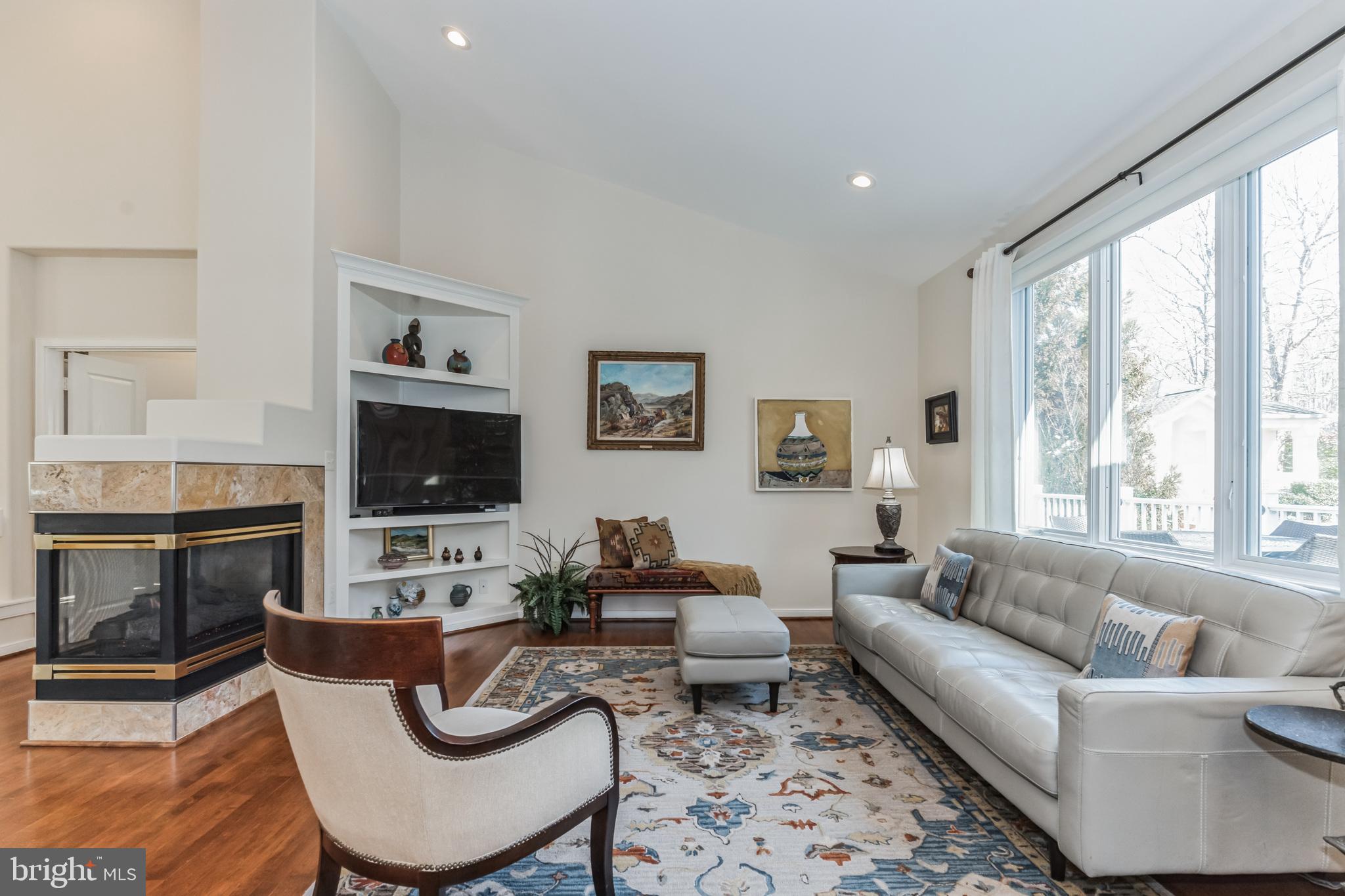 20892 Waterbeach Place Sterling, VA 20165 - Photo 5 of 40 family room