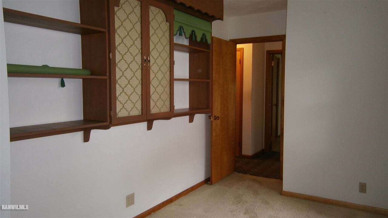 314 South Ridge Street Shannon, IL 61078 - Photo 5 of 15 a view of walk in closet