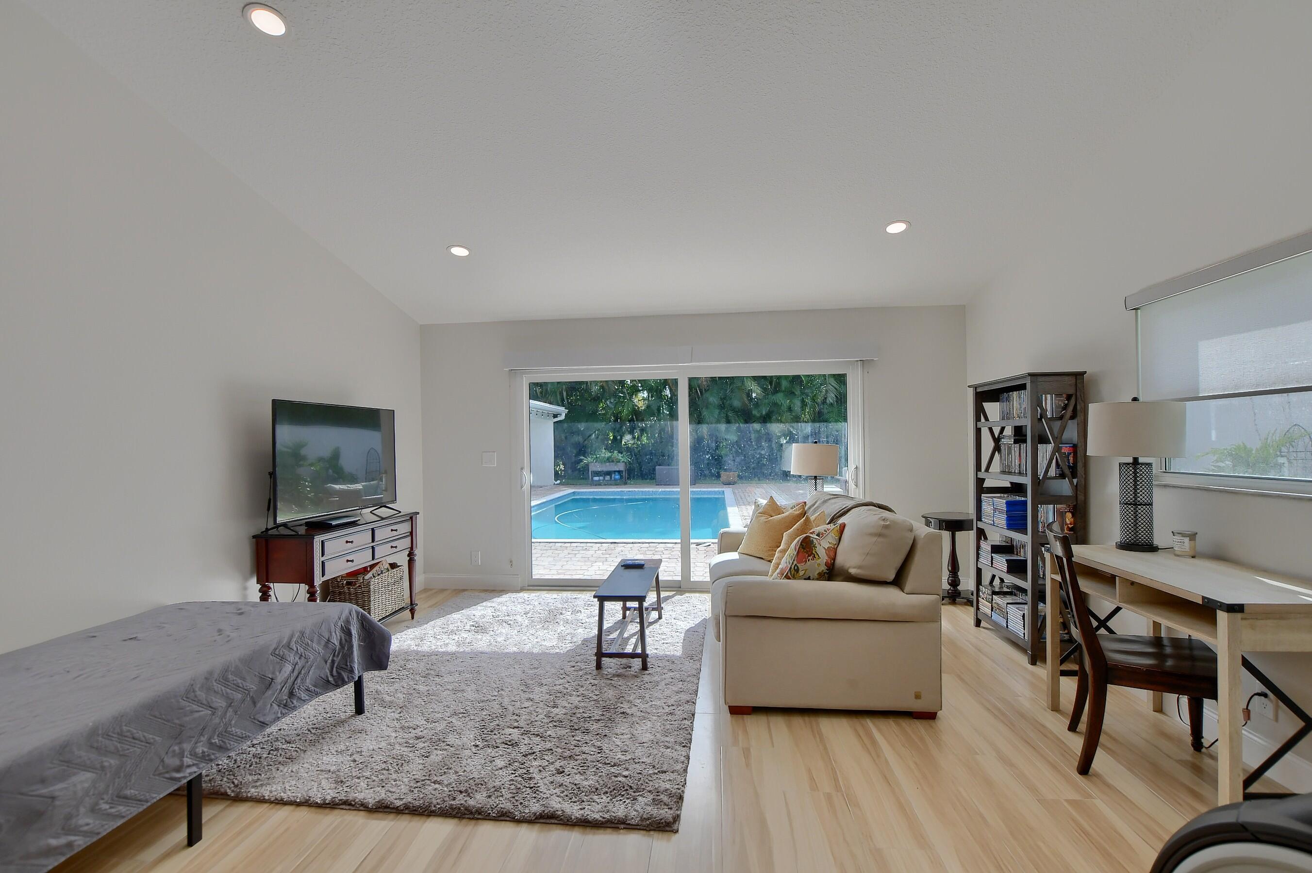7548 Estrella Circle Boca Raton, FL 33433 - Photo 42 of 73 7548 Estrella Circle, Boca Raton (41)