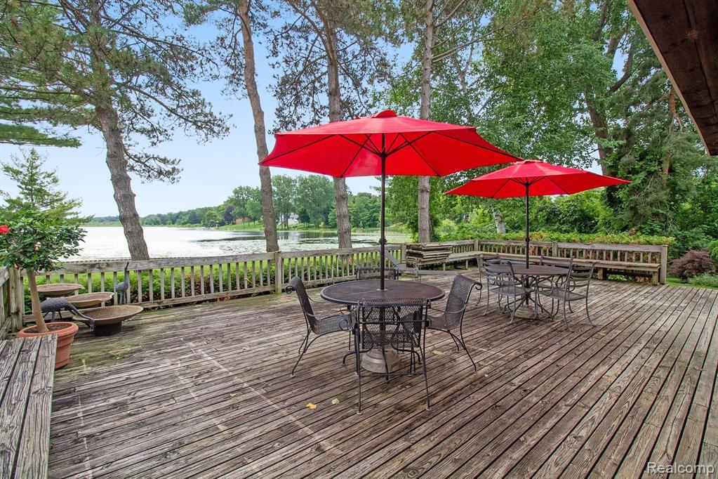 2720 Golf Club Road Howell, MI 48843 - Photo 31 of 43