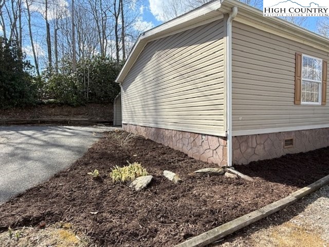 68 Rhoneys View Road Newland, NC 28657 - Photo 5 of 37