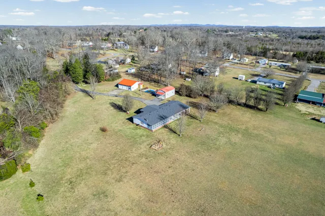 $425,000 | 113 Deer Point Court, Unionville, TN 37180