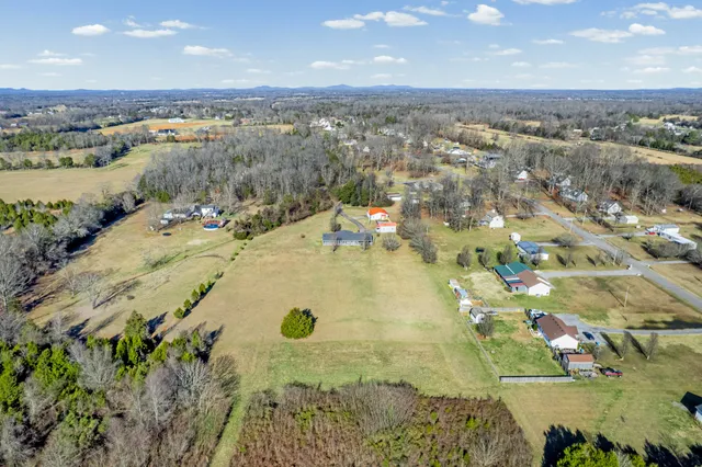 $425,000 | 113 Deer Point Court, Unionville, TN 37180