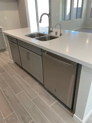 $3,795 | 145 Medianoche Street, Las Vegas, NV 89138