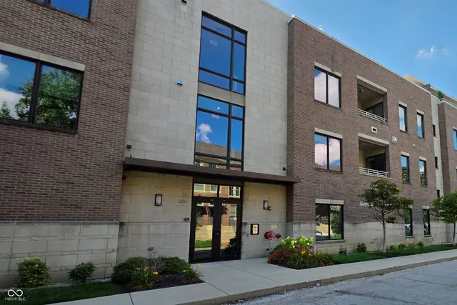$499,999 | 504 North Park Avenue, Unit 6, Indianapolis, IN 46202