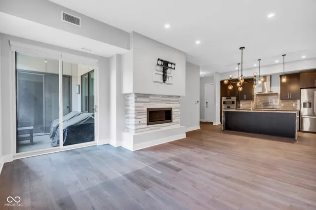 $499,999 | 504 North Park Avenue, Unit 6, Indianapolis, IN 46202