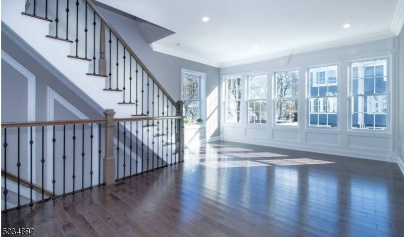 112 Cacciola Place Westfield, NJ 07090 - Photo 2 of 14