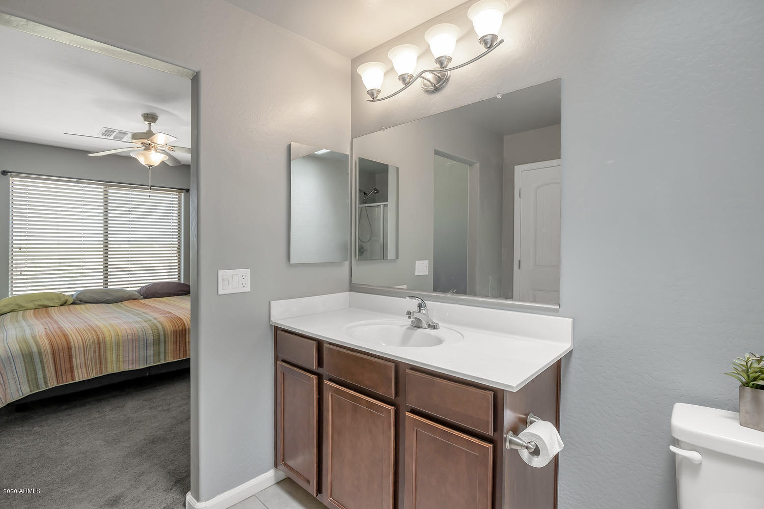 14508 South Tuthill Road Buckeye, AZ 85326 - Photo 9 of 18 Master Bath