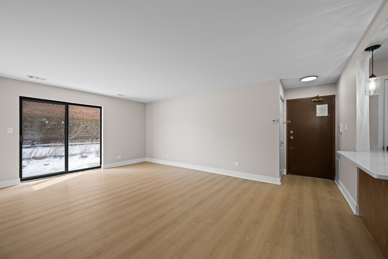 705 West Central Road, Unit A8 Mount Prospect, IL 60056 - Photo 8 of 16