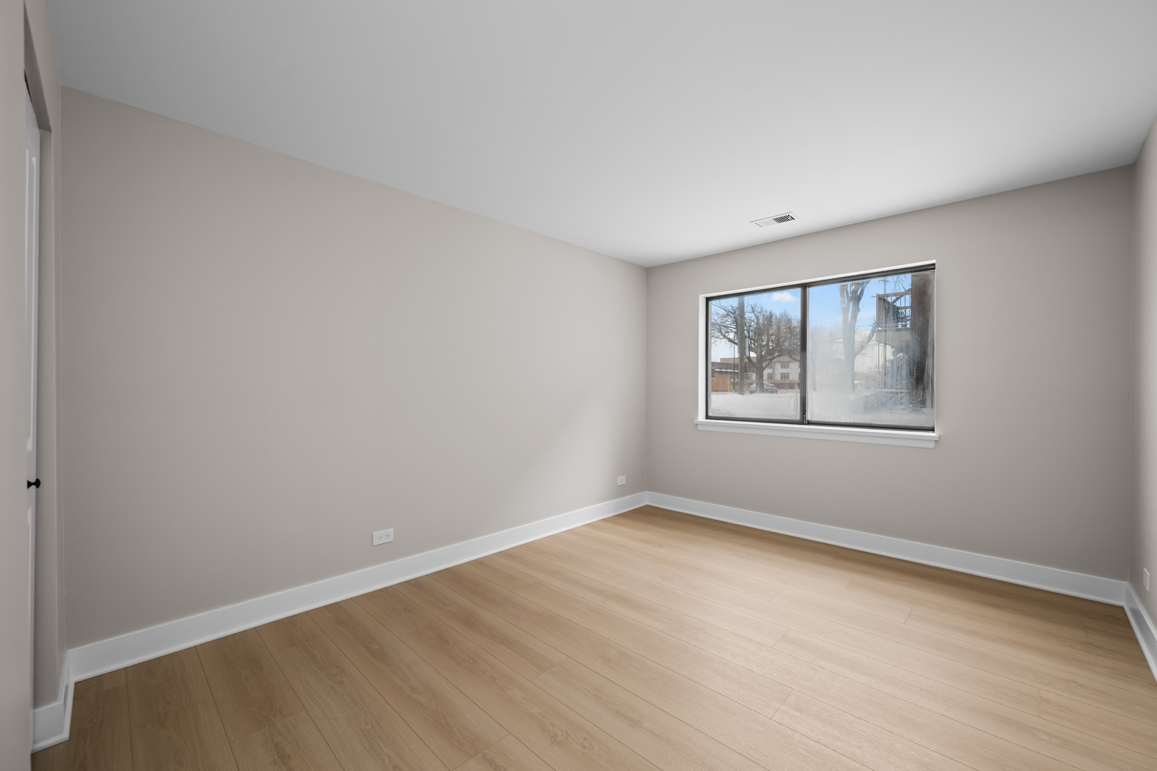 705 West Central Road, Unit A8 Mount Prospect, IL 60056 - Photo 9 of 16