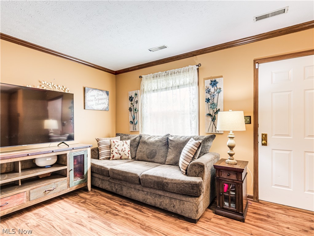 1930 Lillian Road, Unit 39 Stow, OH 44224 - Photo 5 of 17 Gallery Image 5