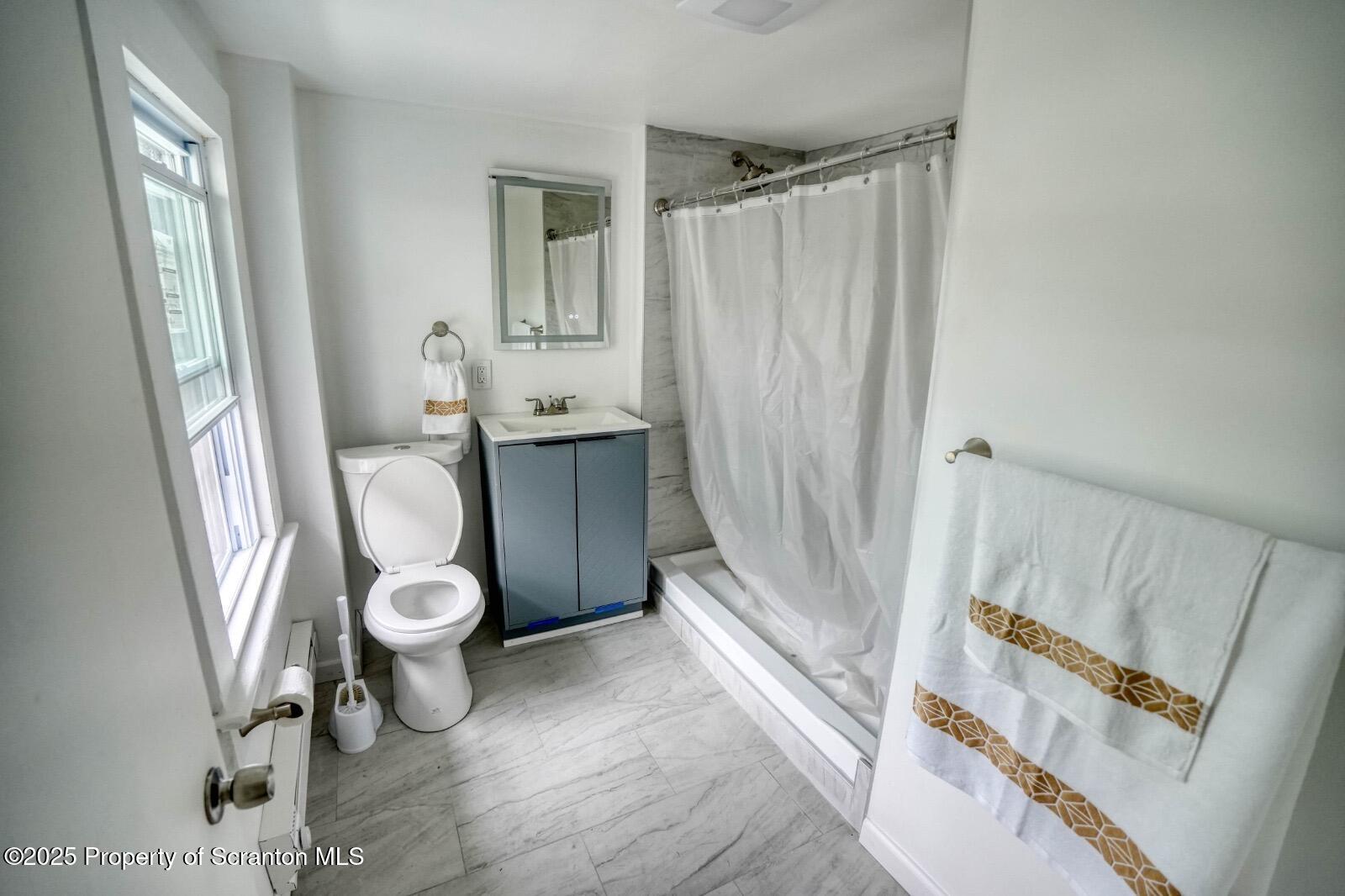 1012 Clearview Street Scranton, PA 18508 - Photo 18 of 25 1012 Clearview 19