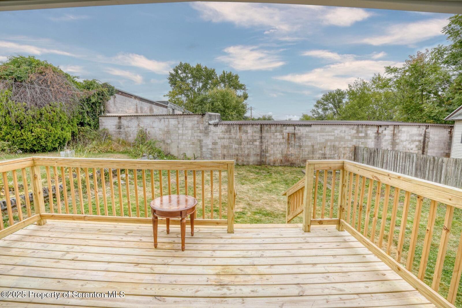 1012 Clearview Street Scranton, PA 18508 - Photo 22 of 25 1012 Clearview 24