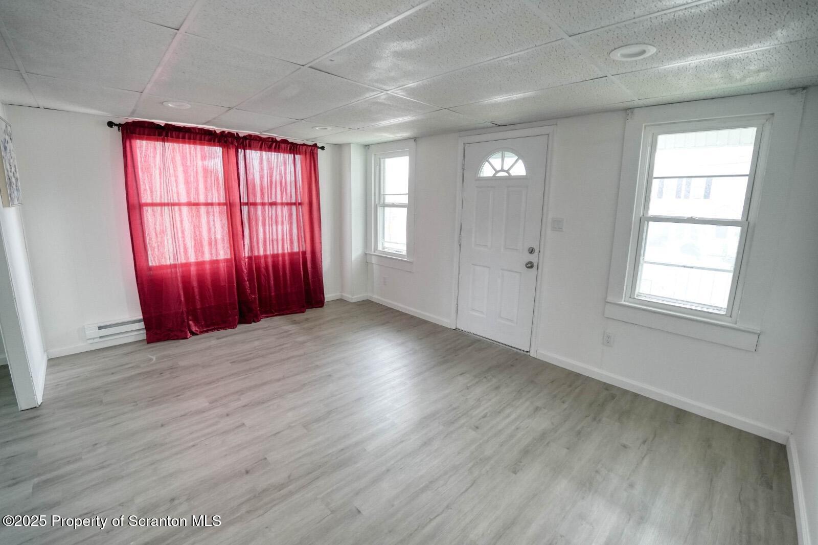 1012 Clearview Street Scranton, PA 18508 - Photo 5 of 25 1012 Clearview 5