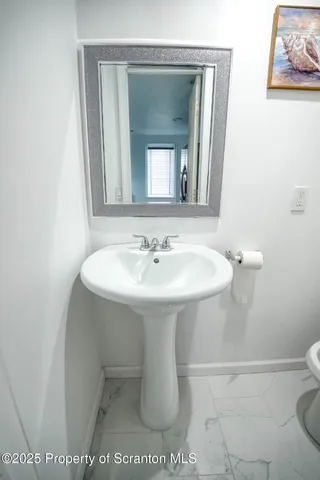 $1,650 | 1012 Clearview Street, Scranton, PA 18508