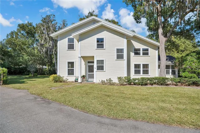 $885,000 | 416 Magnolia Street, Windermere, FL 34786