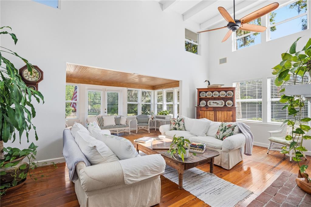 416 Magnolia Street Windermere, FL 34786 - Photo 6 of 50