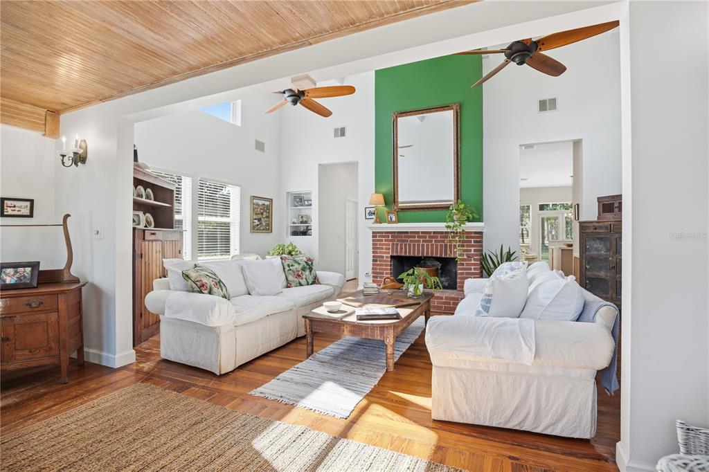 416 Magnolia Street Windermere, FL 34786 - Photo 9 of 50