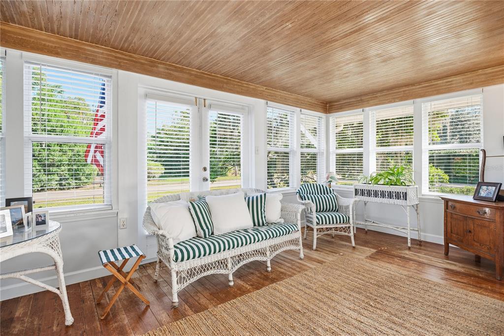 416 Magnolia Street Windermere, FL 34786 - Photo 10 of 50