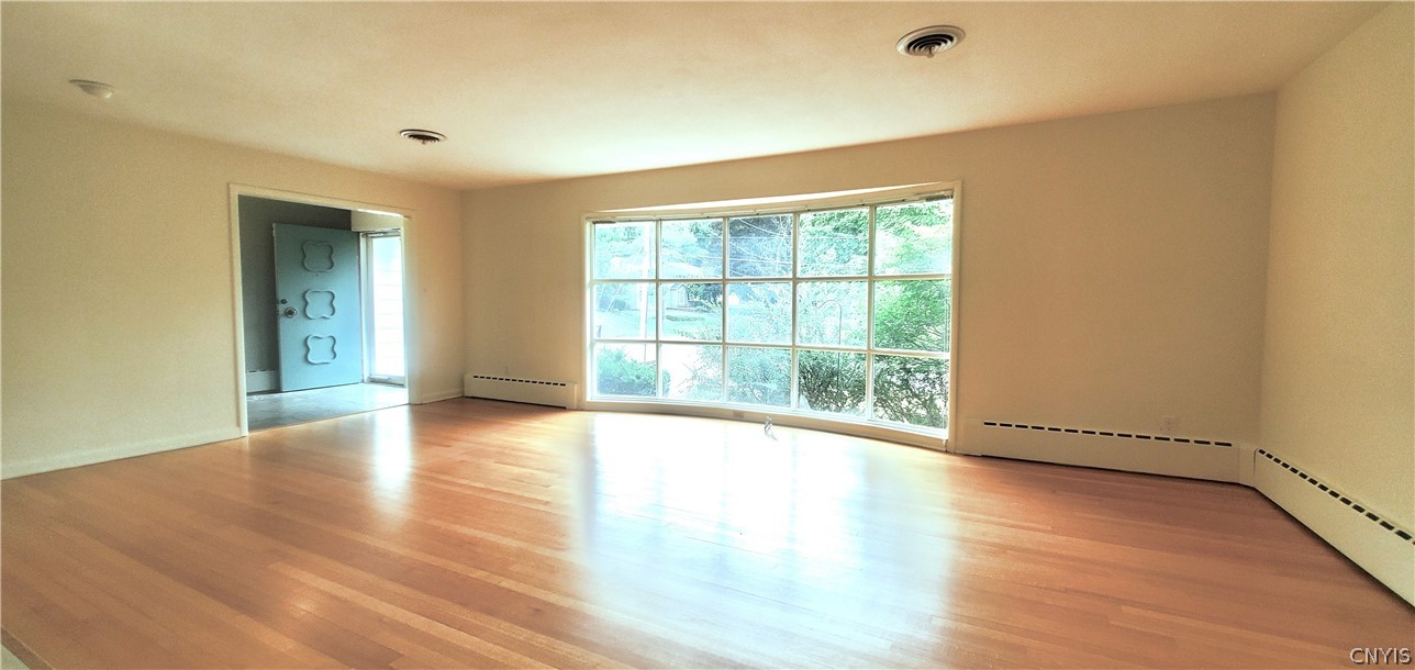 106 Windham Drive Syracuse, NY 13224 - Photo 6 of 30