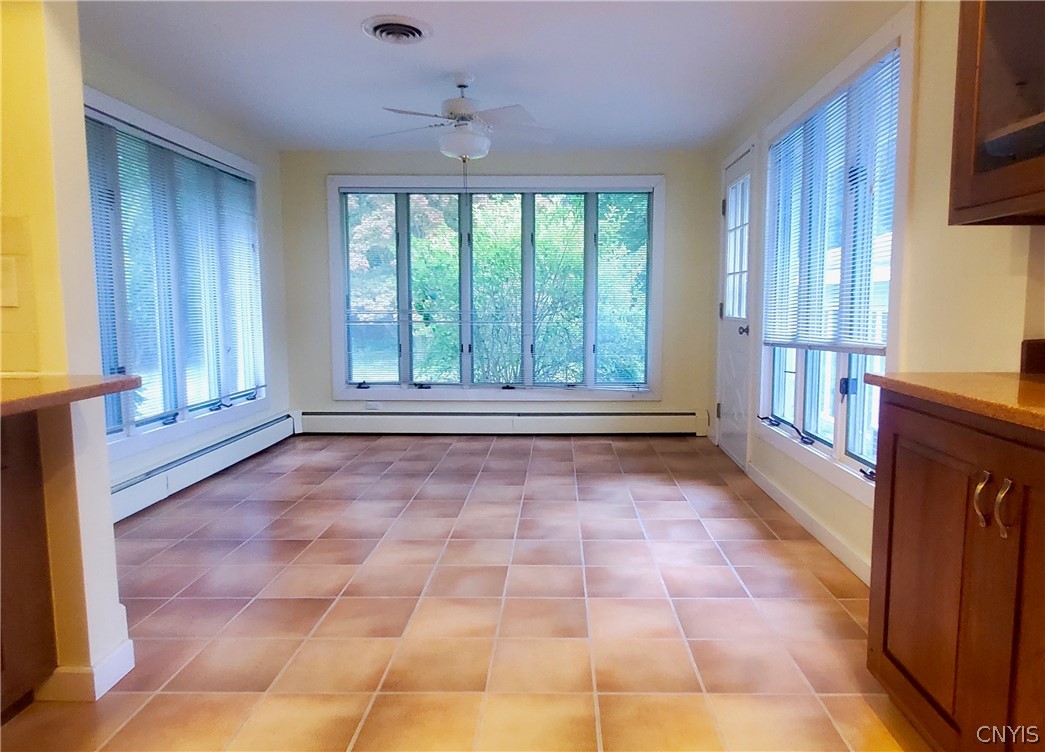 106 Windham Drive Syracuse, NY 13224 - Photo 10 of 30