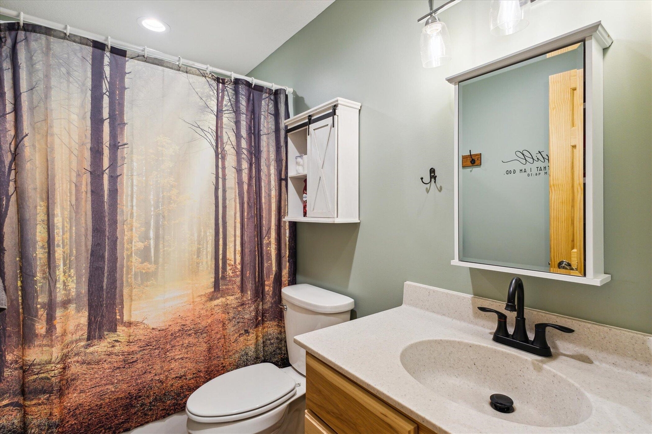 2434 South Cochran Road Charlotte, MI 48813 - Photo 21 of 65 Gallery Image 21