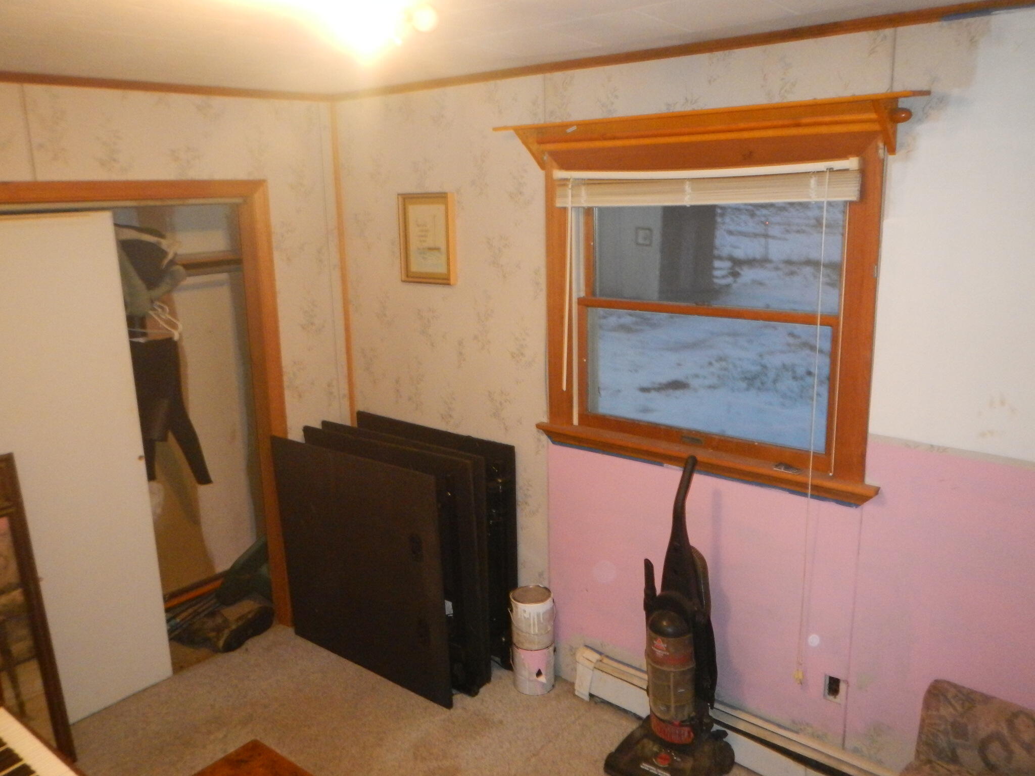 162 Lee Road Lincoln, ME 04457 - Photo 10 of 19 DSCN8863