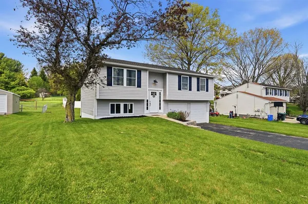 $350,000 | 125 Wren Way, Washington, PA 15301