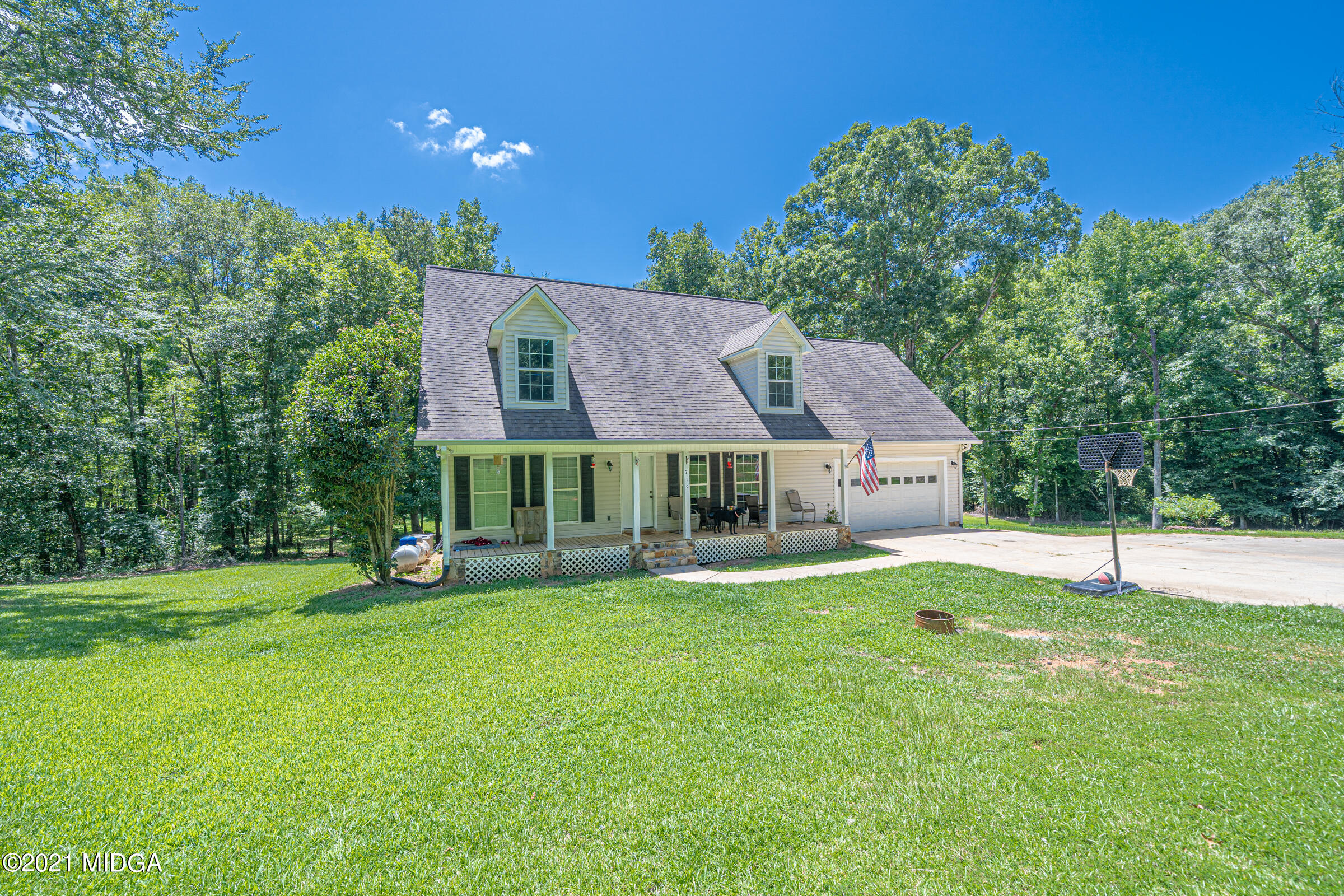 719 Comer Road Gray, GA 31032 - Photo 3 of 30 DSC00459
