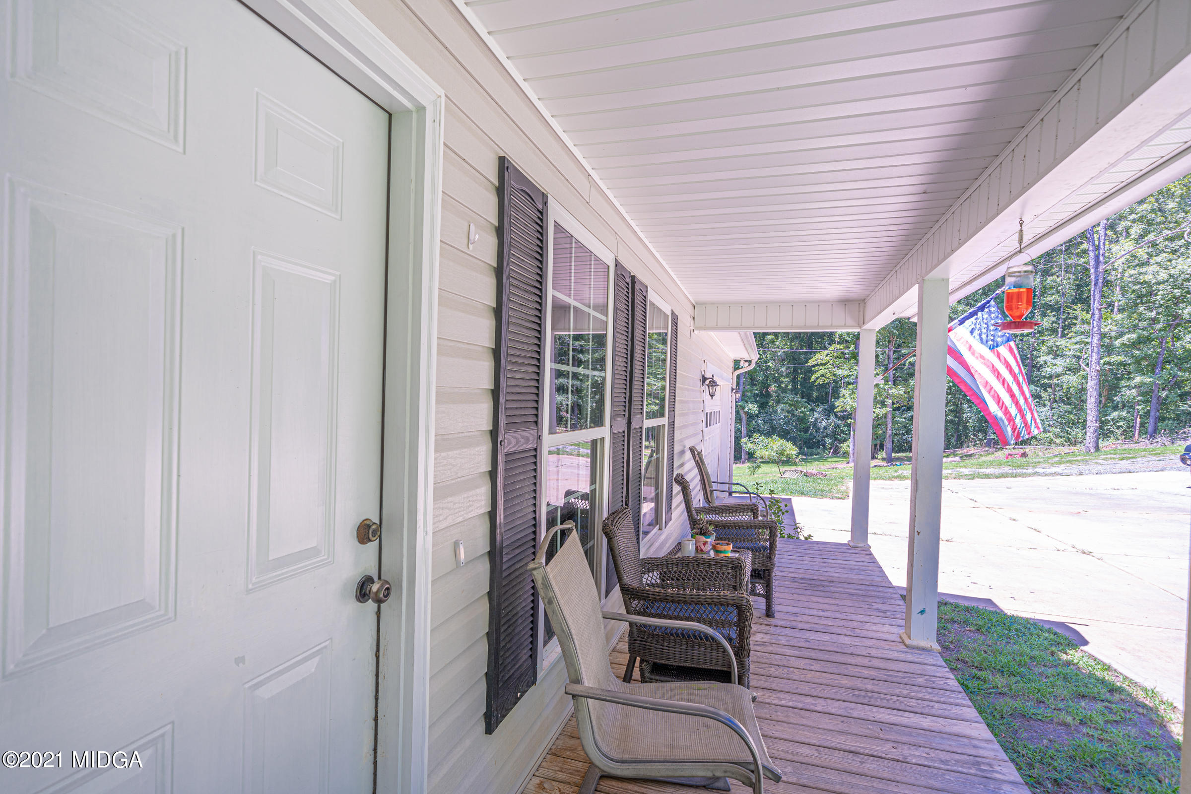 719 Comer Road Gray, GA 31032 - Photo 5 of 30 DSC00465