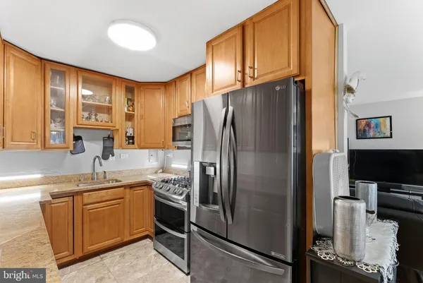 $250,000 | 5851 Quantrell Avenue, Unit 109, Alexandria, VA 22312