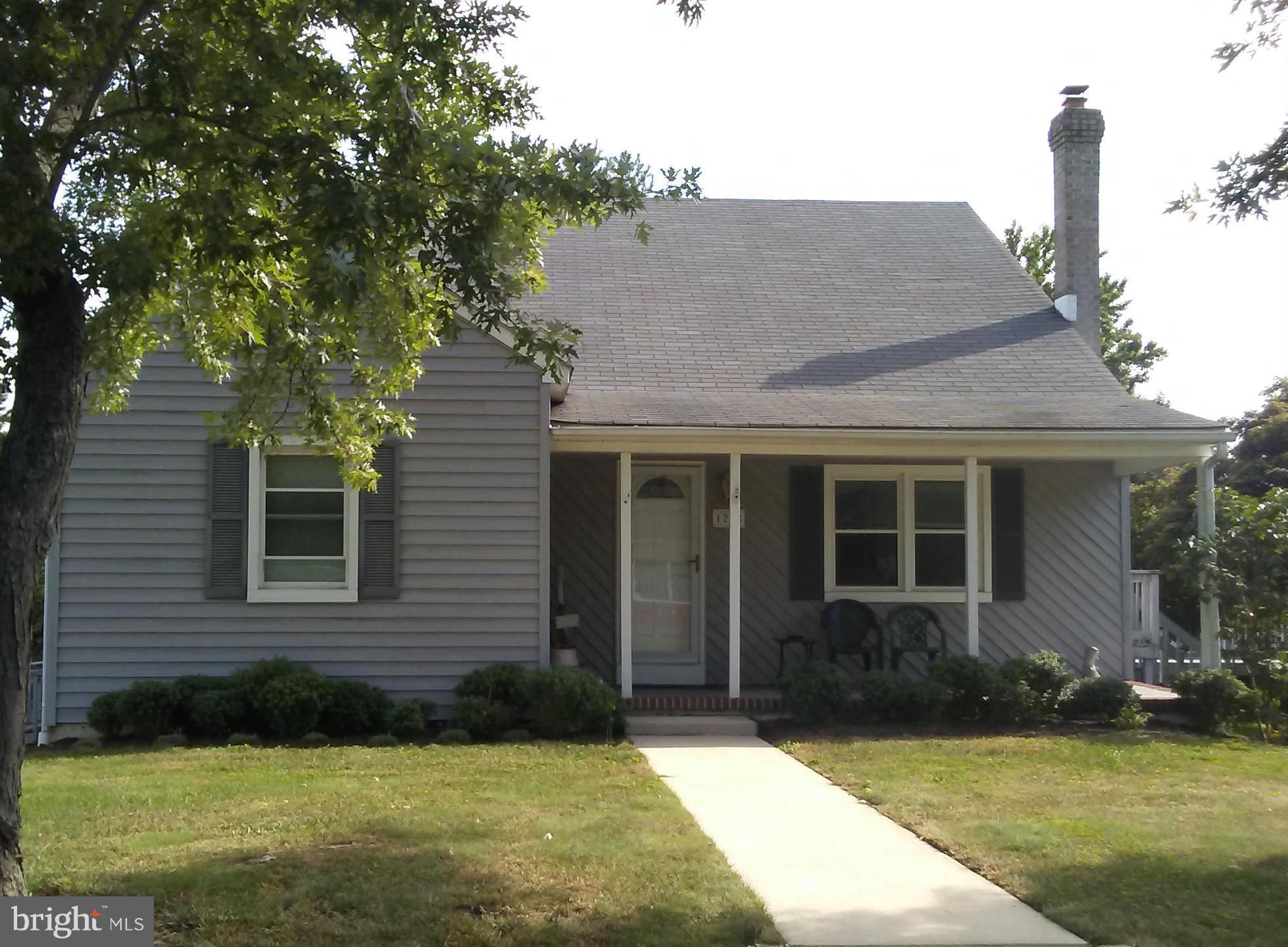 1228 Hillside Road Pasadena, MD 21122 - Photo 1 of 10 Exterior (Front)
