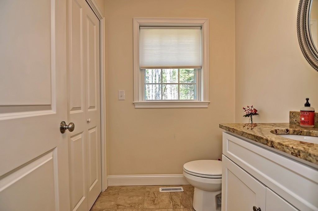 4 Chestnut Road Norfolk, MA 02056 - Photo 11 of 30 Gallery Image 11