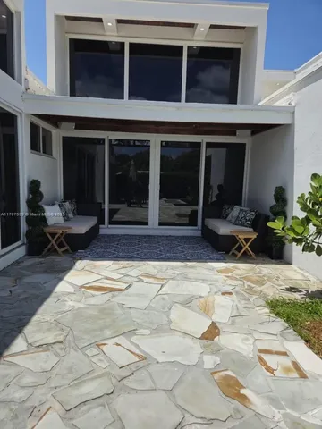 a view of a entryway of the house