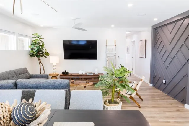 $1,795,000 | 3761 Oleander Drive, San Diego, CA 92106