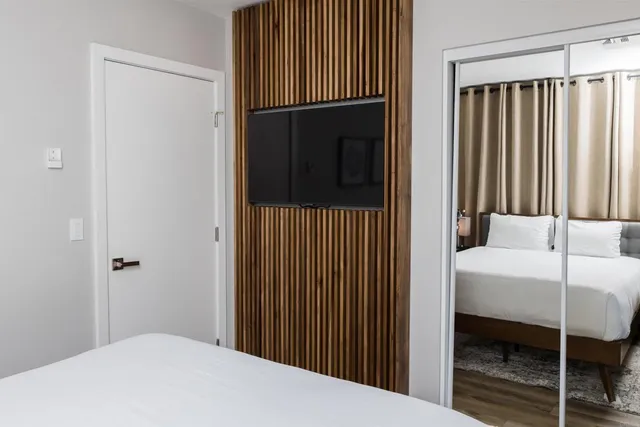 $1,795,000 | 3761 Oleander Drive, San Diego, CA 92106