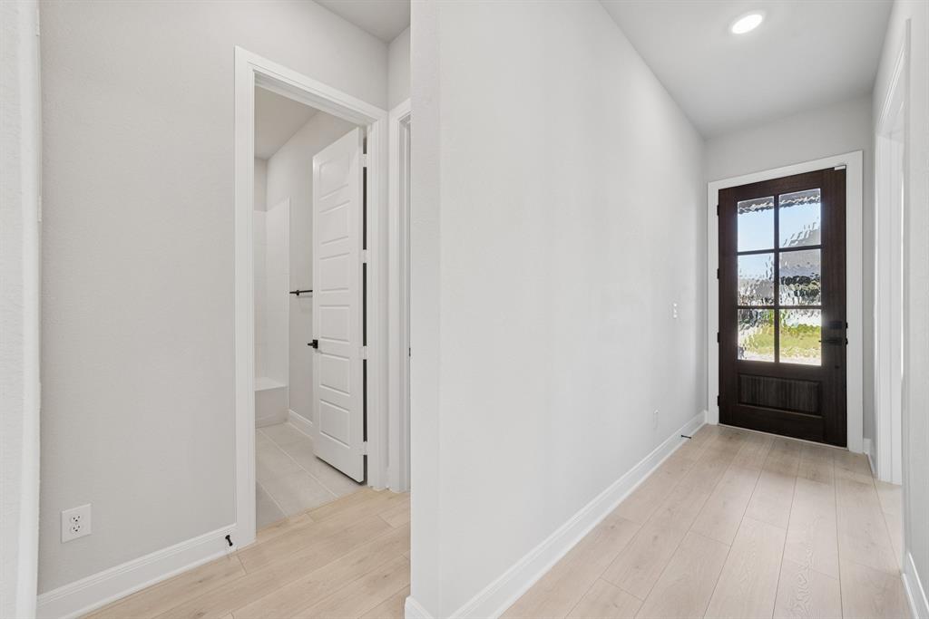 1847 Rosedale Avenue Van Alstyne, TX 75495 - Photo 12 of 35