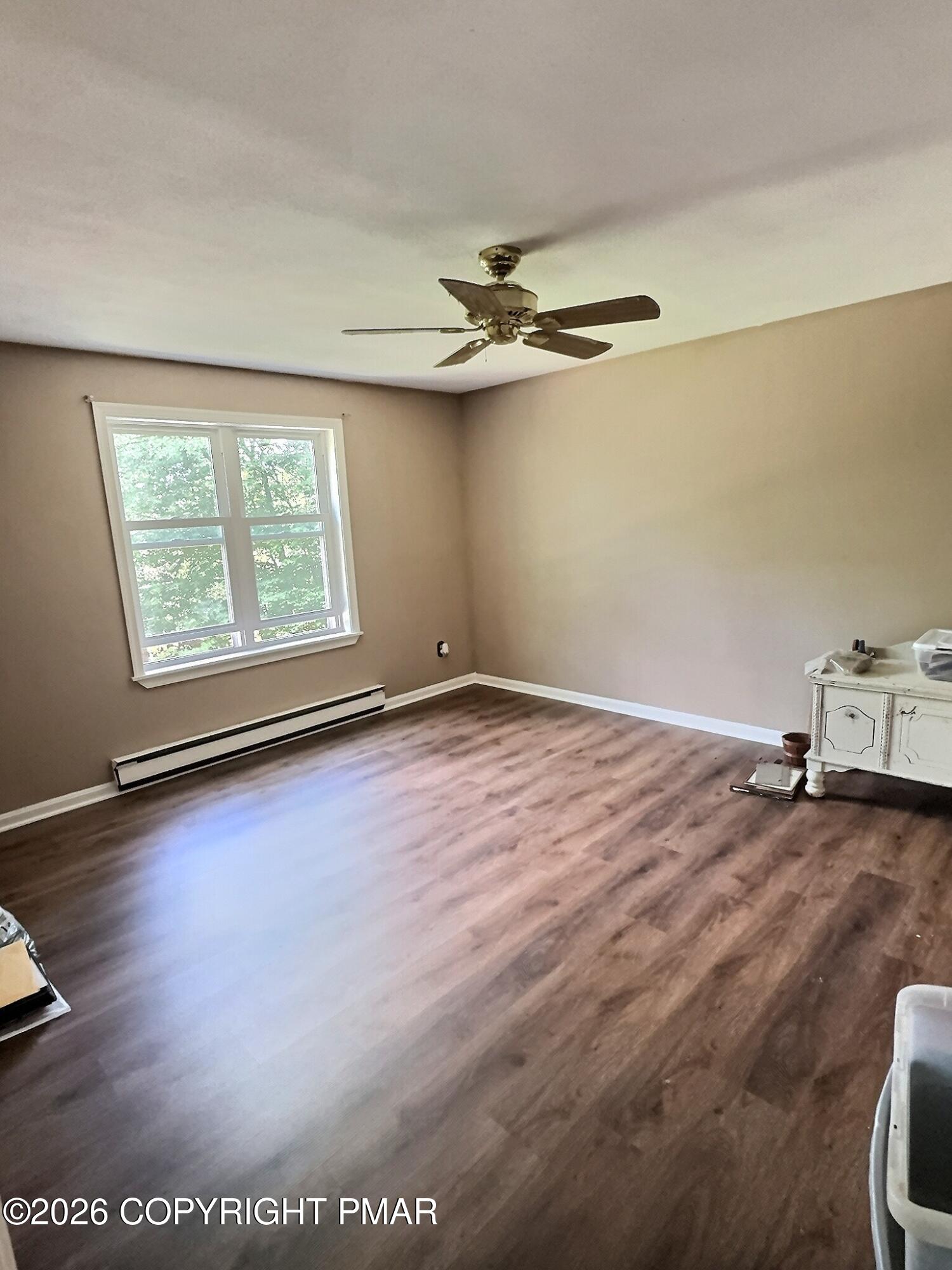3207 Pine Ridge Drive East Bushkill, PA 18324 - Photo 11 of 14 pbjoixmt1s