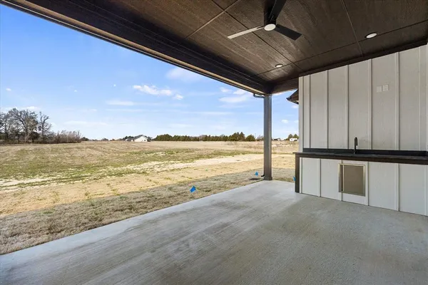 $572,000 | 3186 County Road 1076, Celeste, TX 75423