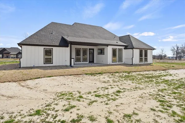 $572,000 | 3186 County Road 1076, Celeste, TX 75423