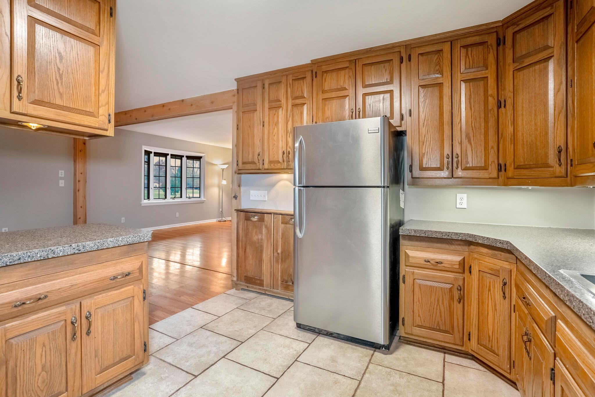 8355 York Road Southwest Pataskala, OH 43062 - Photo 12 of 40 Gallery Image 12